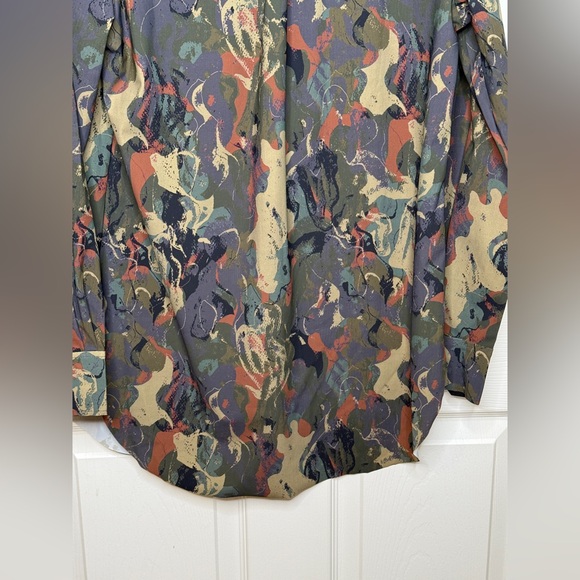 Lysse Camo Shiffer Button Down Shirt with 4 Way Stretch Microfiber XS NWT - Picture 7 of 12